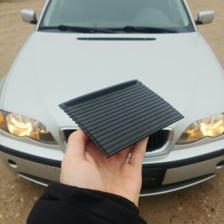 Aizmugurēja pelnu trauka vāciņš