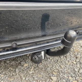 parking sensori lai nepikstetu, kad velk traileri